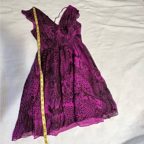 Silk AX Armani exchange  On knee dress Size 0 - Picture 4 of 14